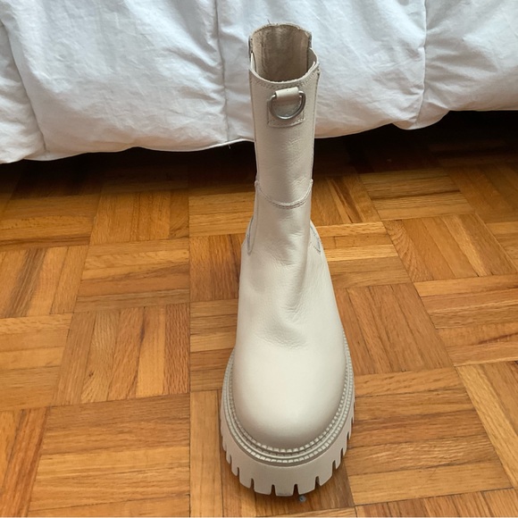 Cool army booties by Bronx. Too big for. Fit size 9.5.-10 - Picture 6 of 7